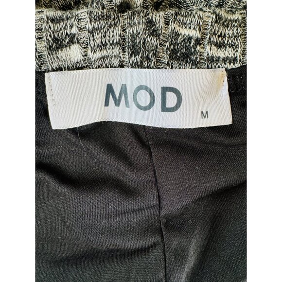2/$30 MOD M Stretch Knit Pants Black White Gray Tight Bell Bottoms - Picture 3 of 12